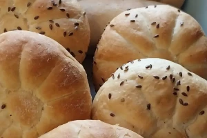 Pečivo z naší pekárny